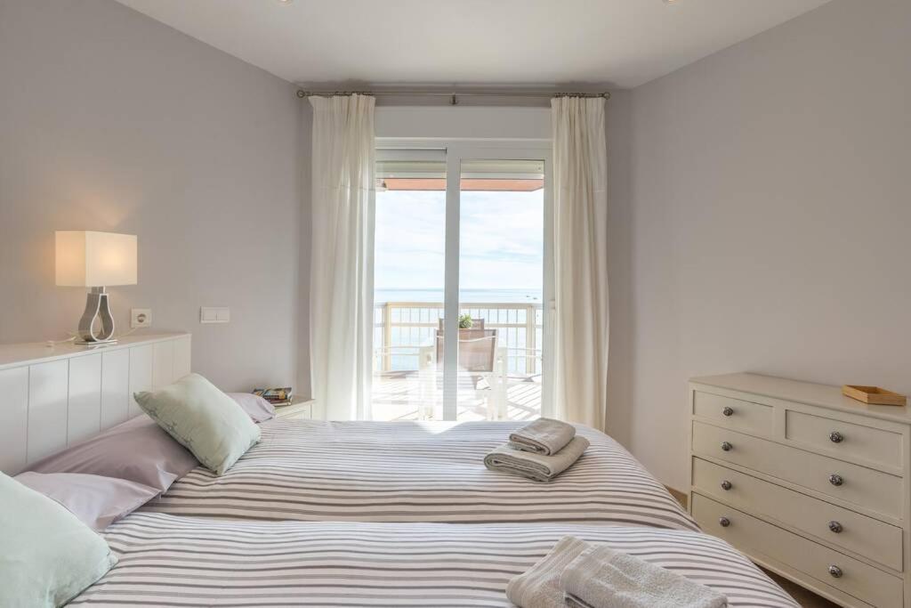Apartamento Tgh/ Frente Al Mar *