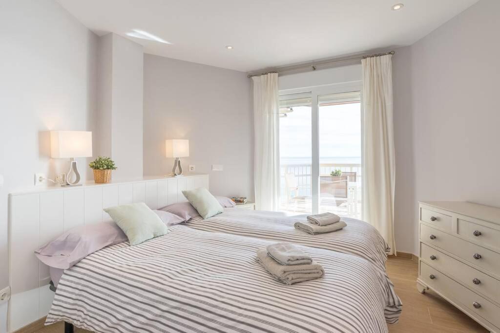 Apartamento Tgh/ Frente Al Mar