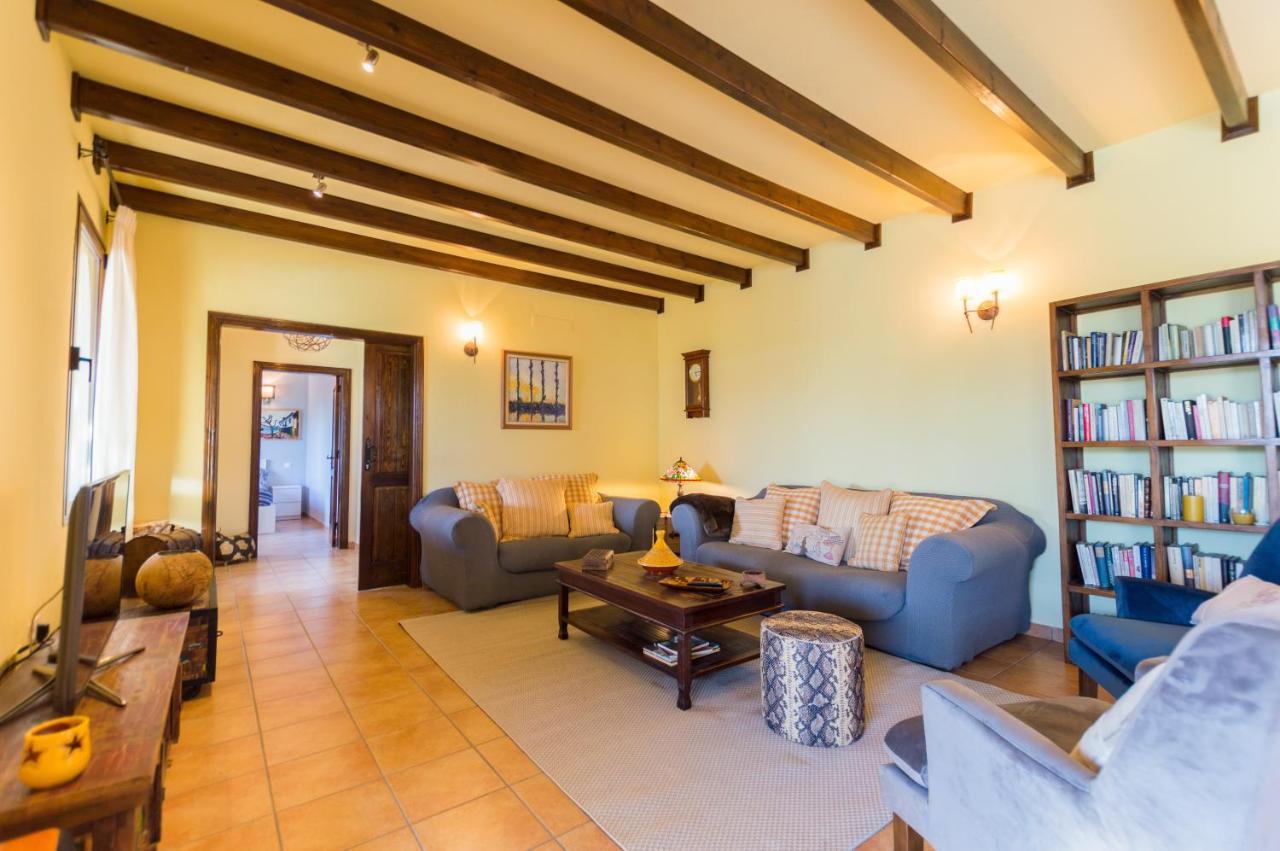 Villa Granados La Oliva