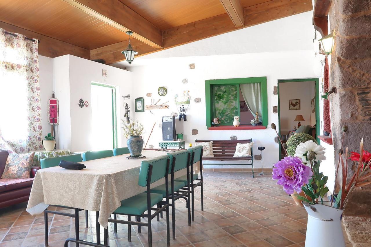 Сasa de vacaciones Cave House With 