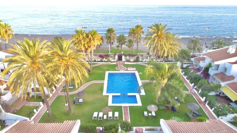 Beachfront Oasis In Costa Del Sol. * Caleta de Vélez