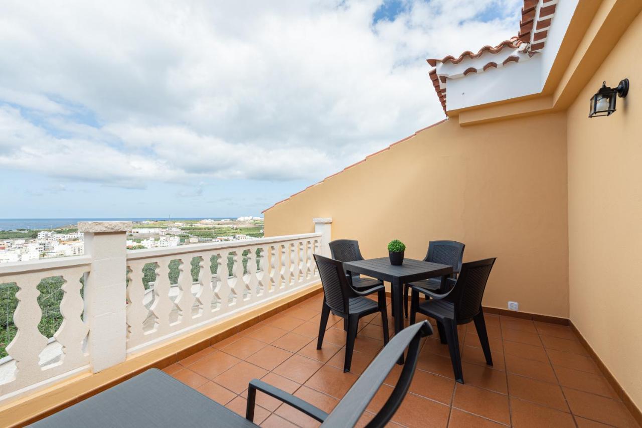 Costa - Nature Views Terrace - Parking