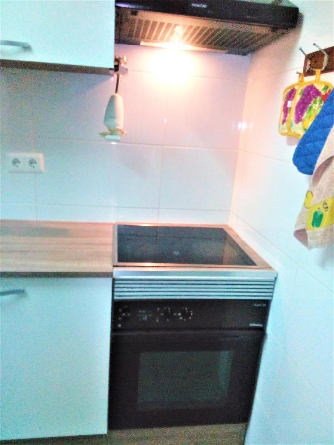 Chalet - Vivienda Planta Baja Cerca De La Playa Para 7 O 8 Pax