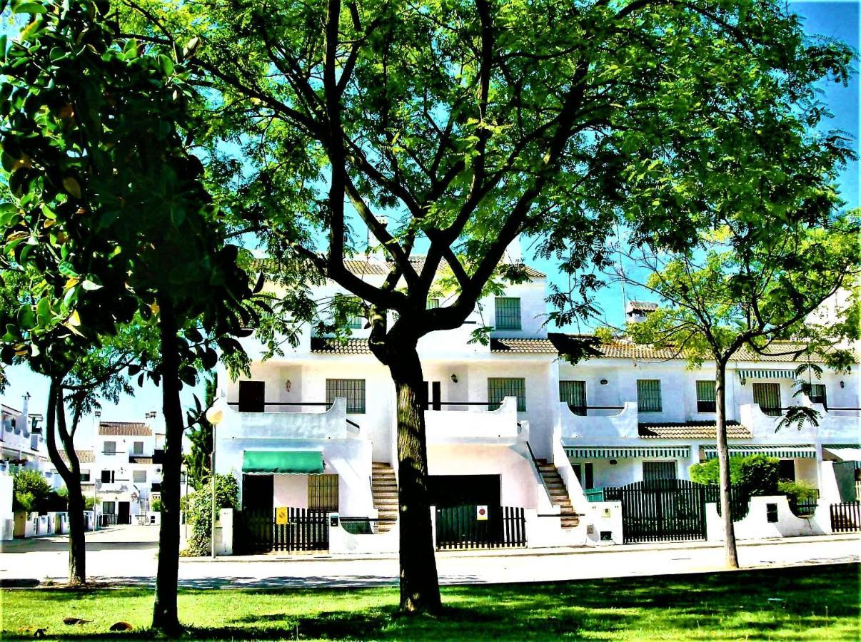 Chalet - Vivienda Planta Baja Cerca De La Playa Para 7 O 8 Pax