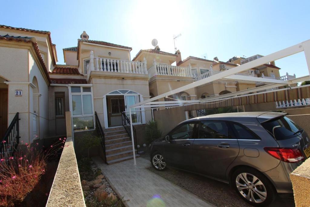 Maison De De 3 à Costa - Torrevieja ! *