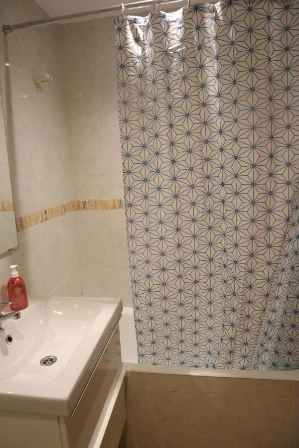 Apartamento Arrabal Apartment *