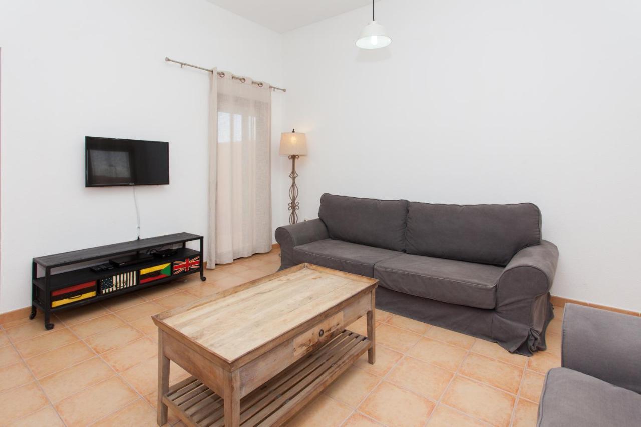 Anahi Homes Corralejo - Brezo 1