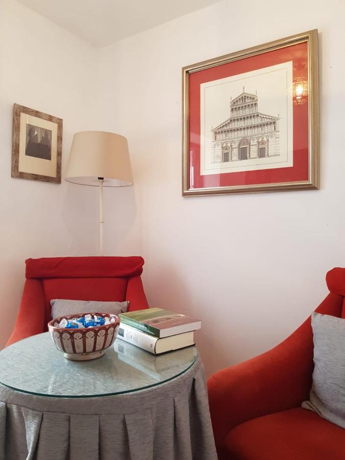 Casa S. Xix En Pleno Centro De * Carmona (Seville)