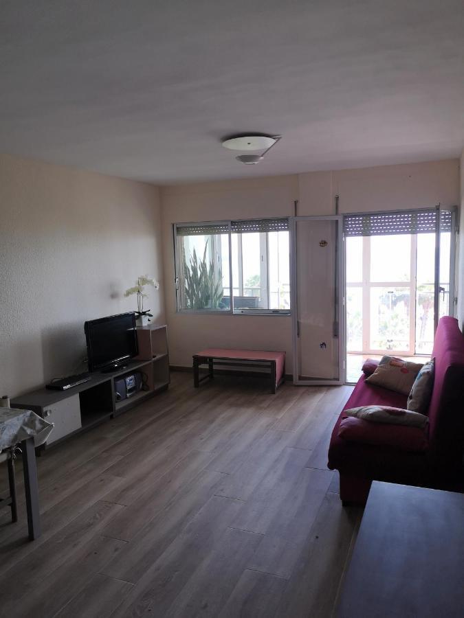 Apartamento Primera Linea Con Terraza En Apartment *