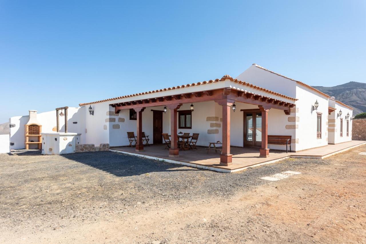 Home2book Finca Dos Ruedas Villa *