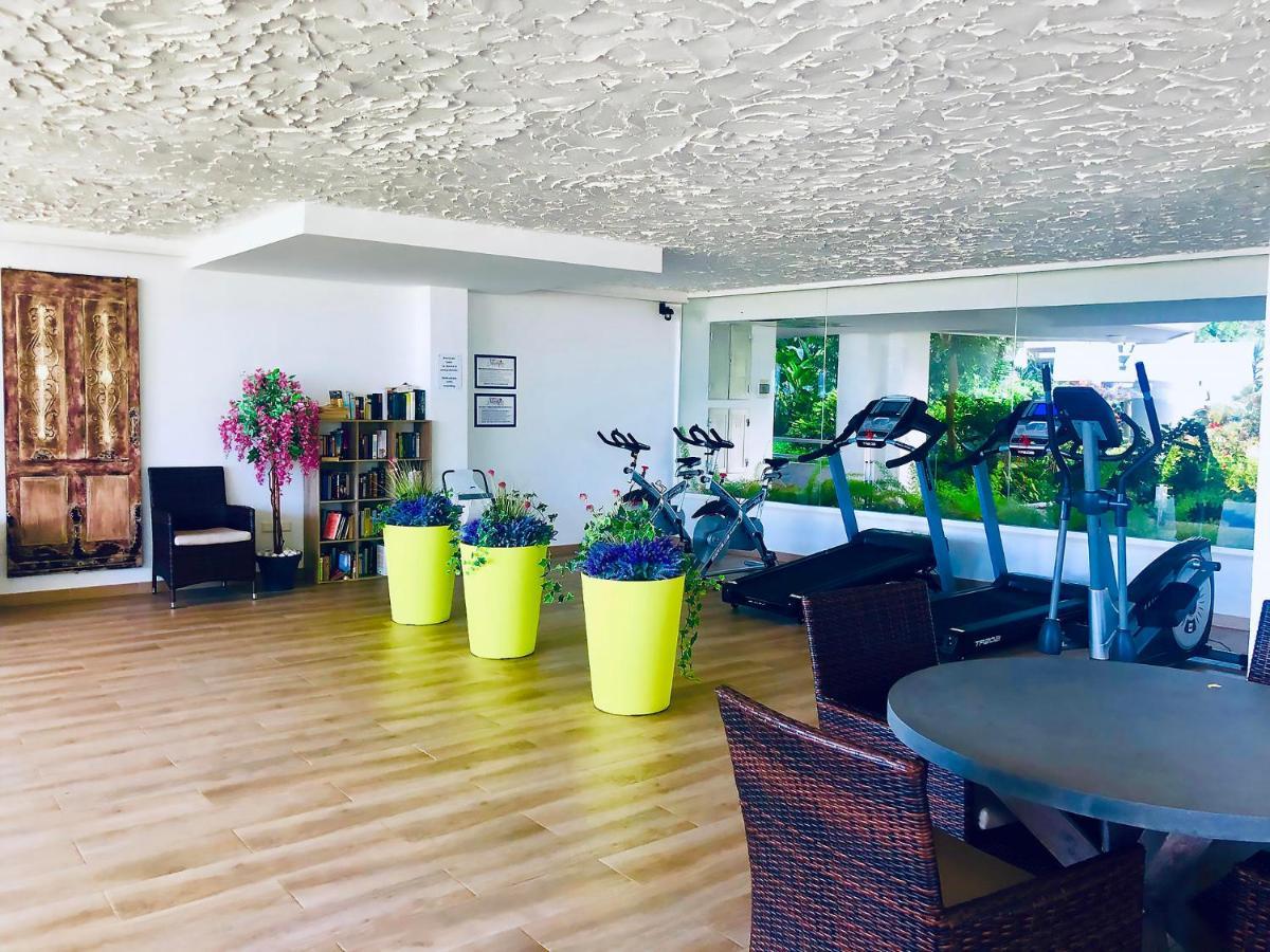 Apartamento Parque Miraflores Nr. 218. Tennis & South-west Seawiew