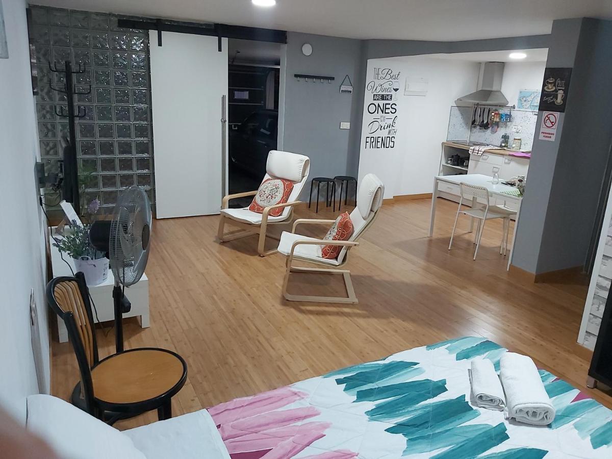 Loft Santa Cruz, Acoran *
