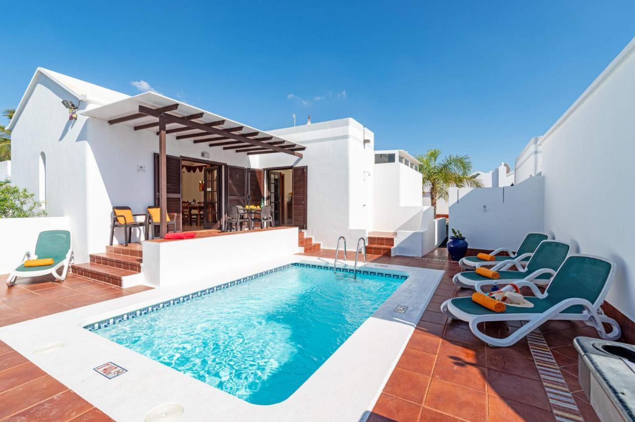 Tara Villa Tías