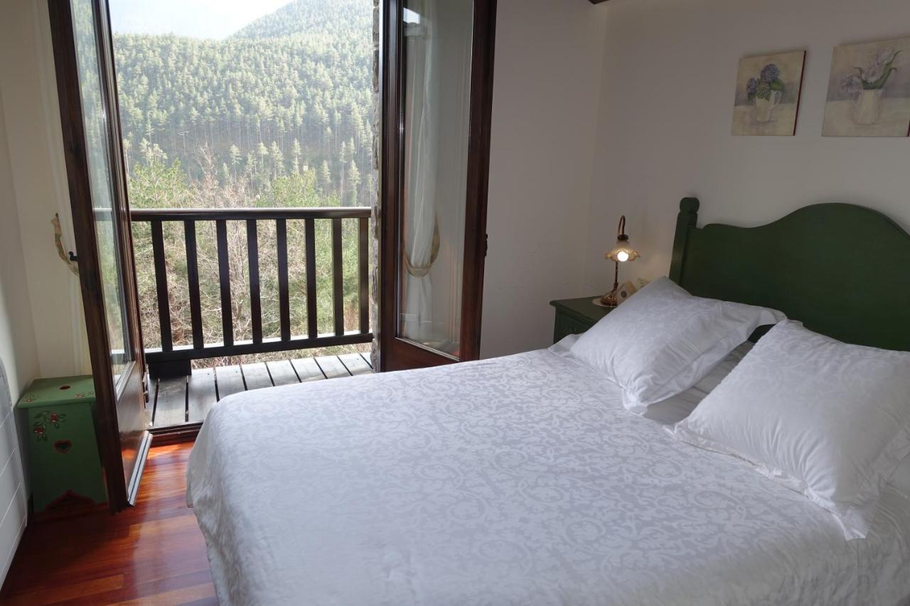 La Casa D'en Rafel Holiday home *