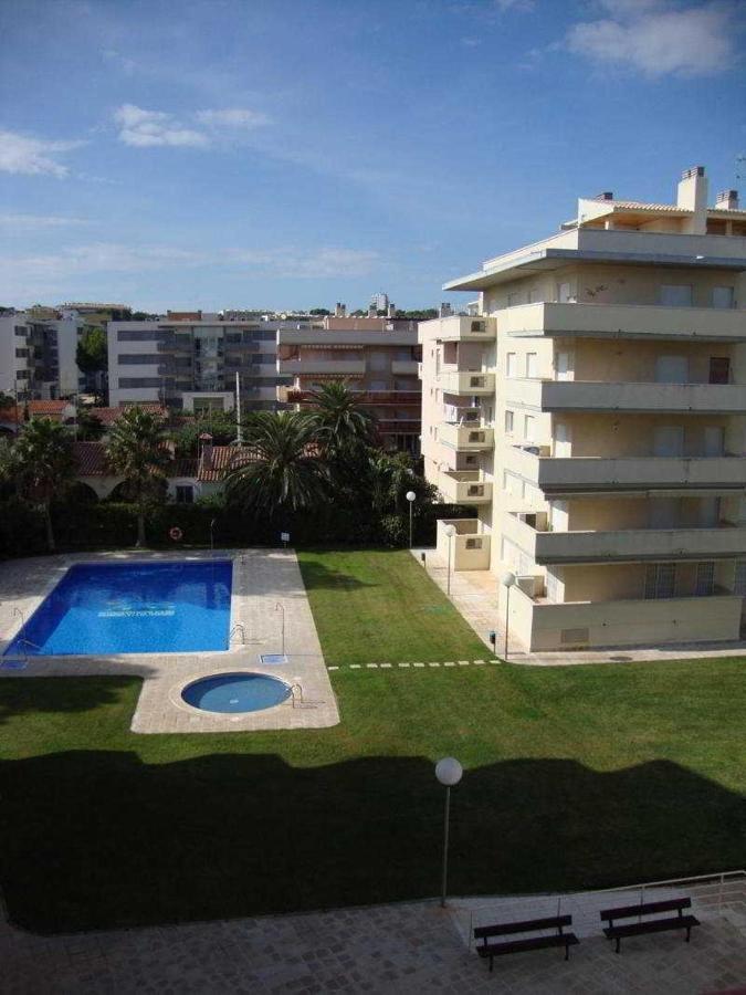 Homestay Residencial Aqua - La Pineda *
