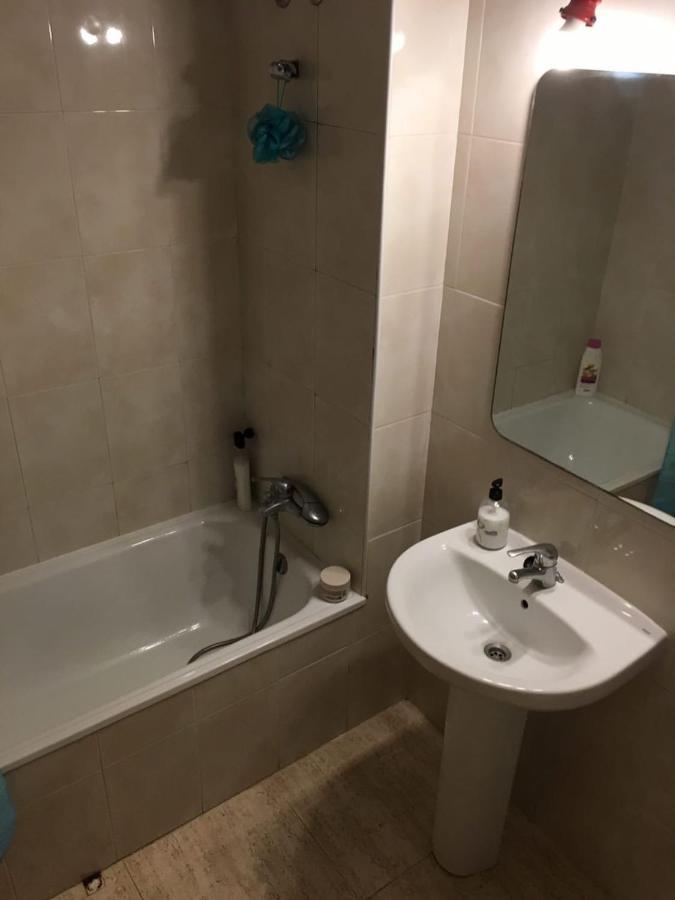 Homestay Residencial Aqua - La Pineda *