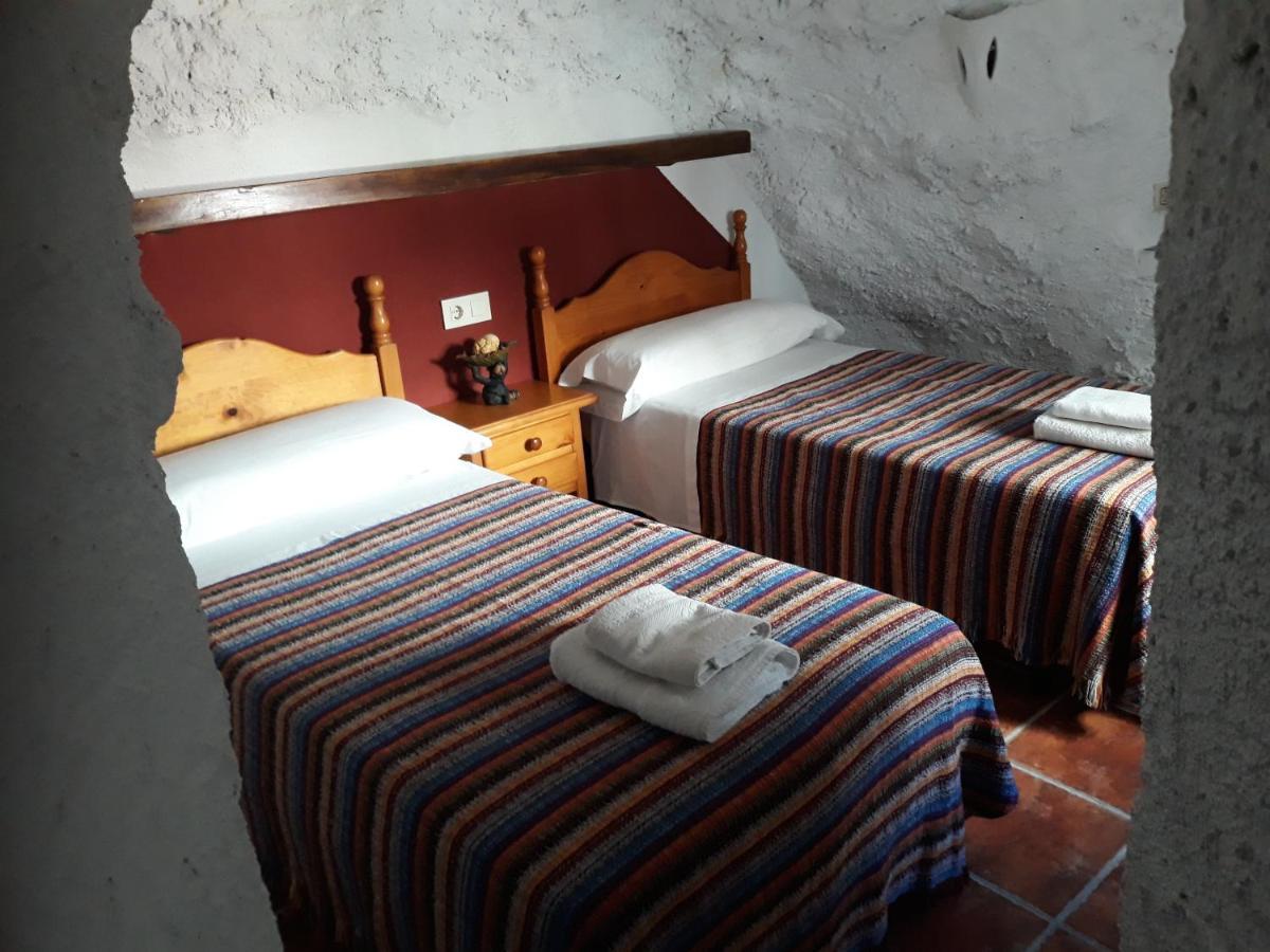 Casa rural Cueva El Sauce *