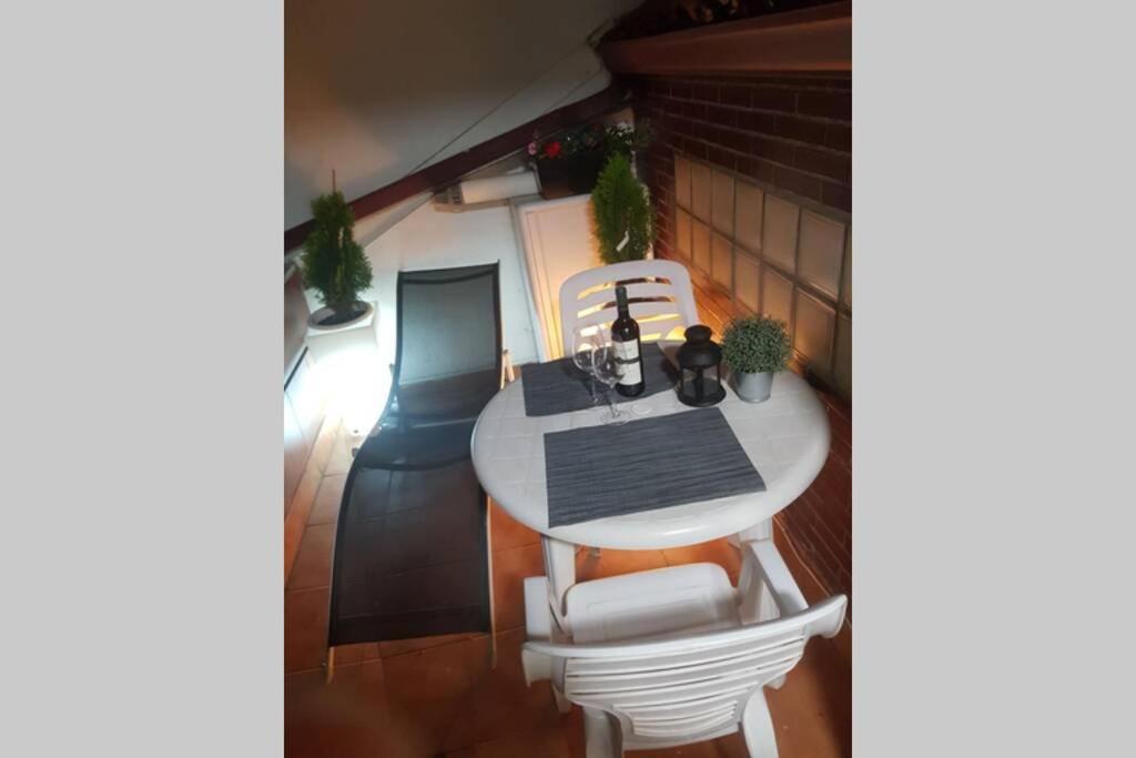 Coqueto ático Con Terraza El Astillero