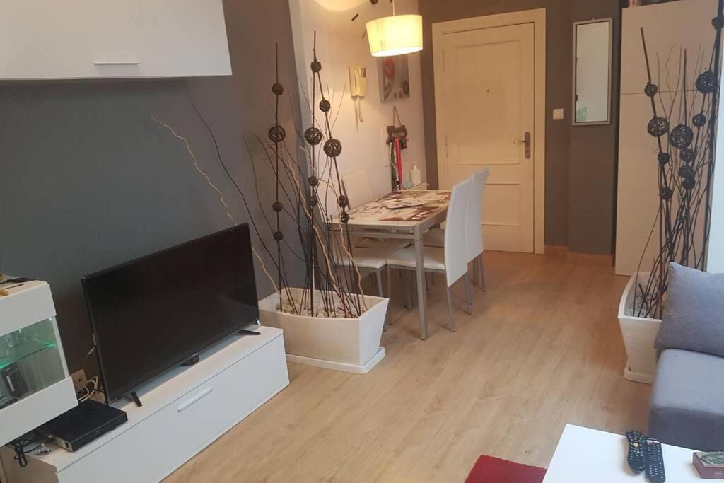 Apartamento Coqueto ático Con Terraza