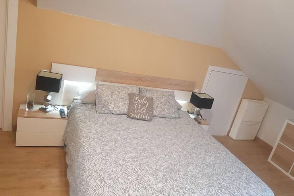 Apartamento Coqueto ático Con Terraza El Astillero