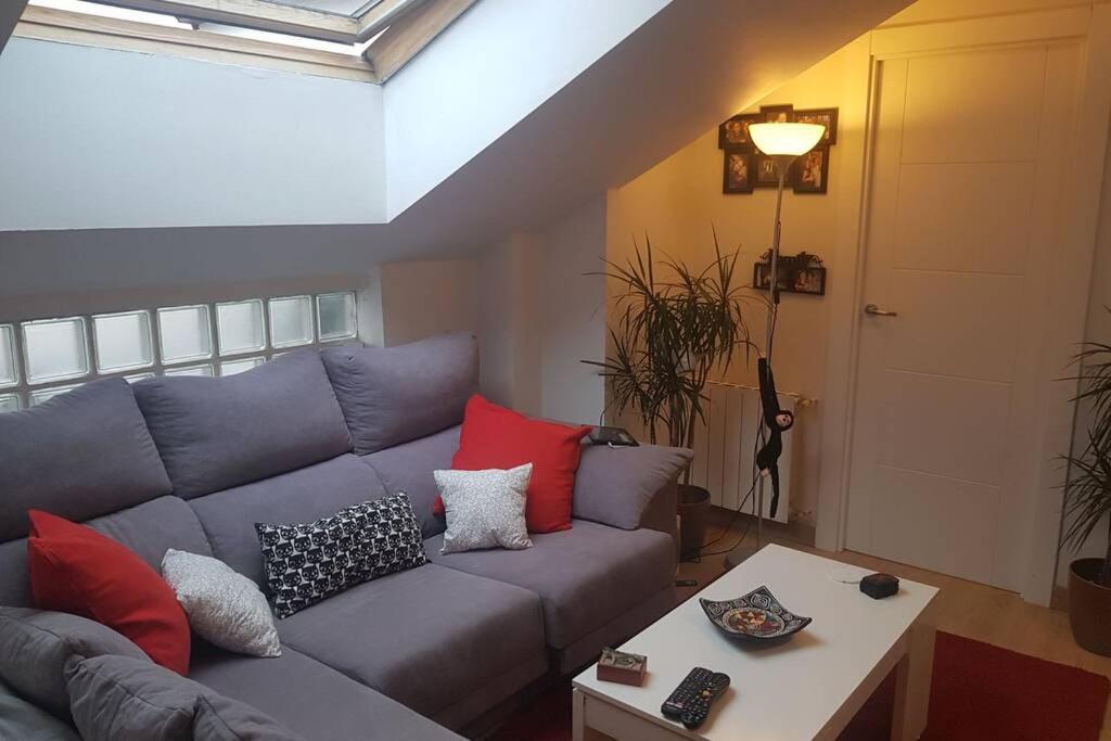 Apartamento Coqueto ático Con Terraza