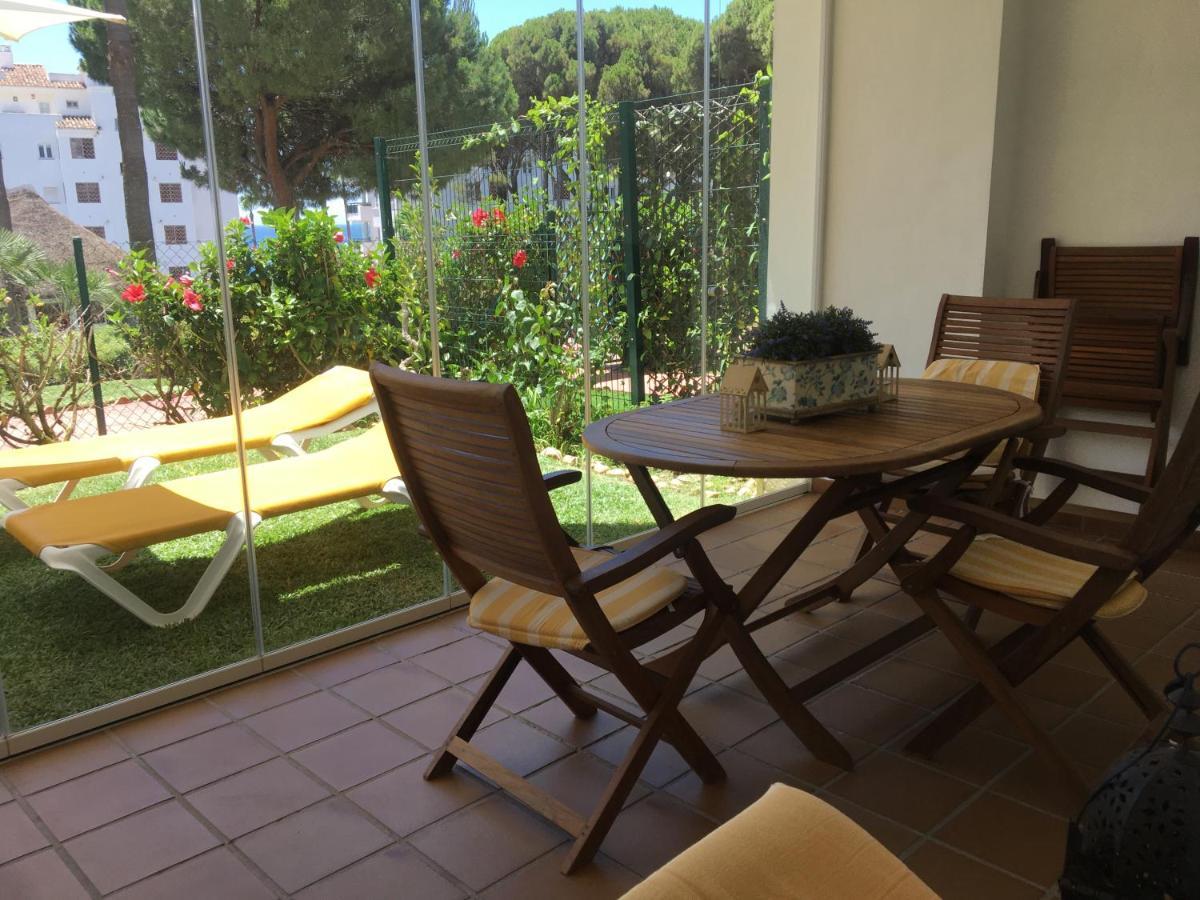 Apartamento Mi Capricho, Beachfront, Grownfloor, Private Garden & Terrace *