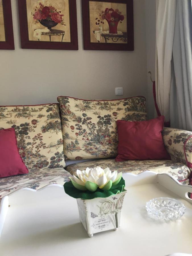 Mi Capricho, Beachfront, Grownfloor, Private Garden & Terrace Apartamento *