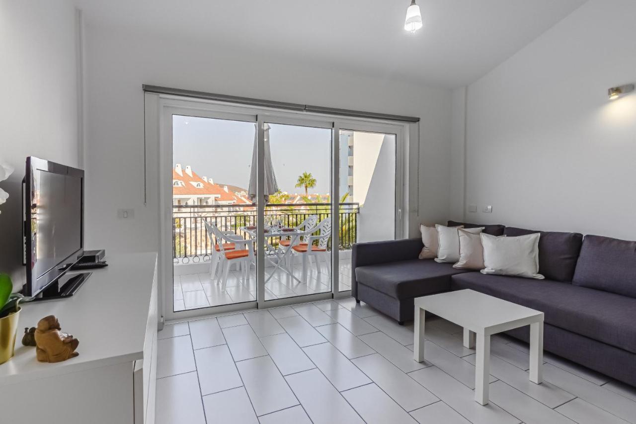 Apartamento Sea View Cristianos Pool Modern Poolbar