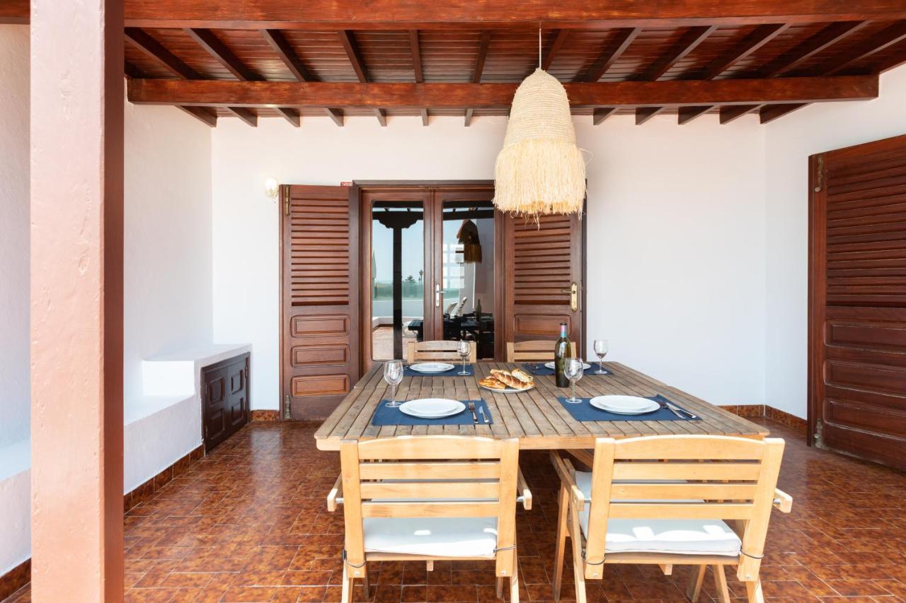 Home2book Stunning Sea Front House *