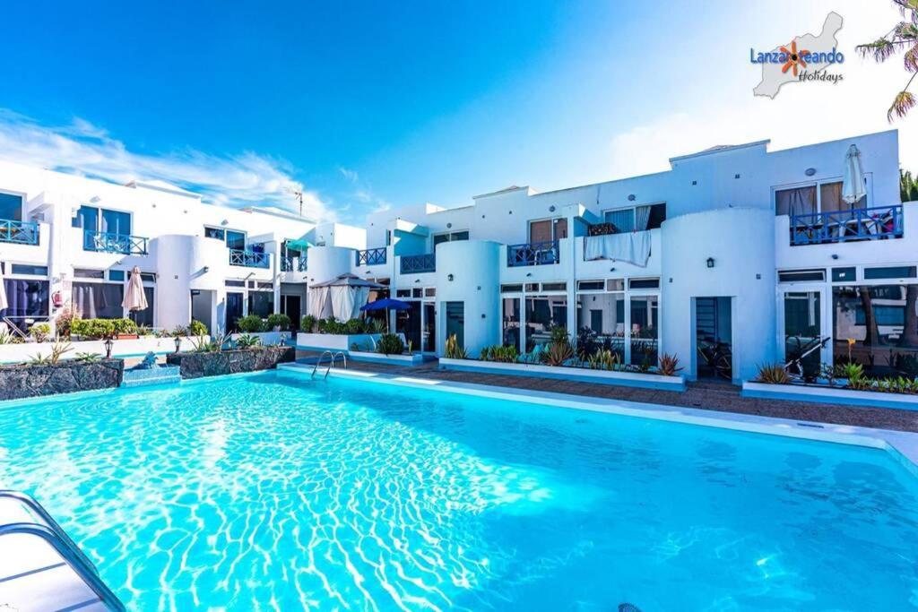 1 Delfines Blue Lagoon *