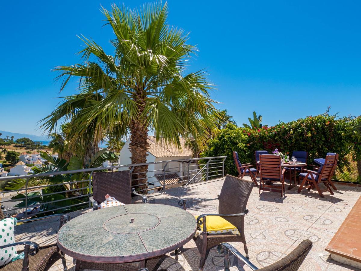 Rosa Luxury Private Large To Rent Villa