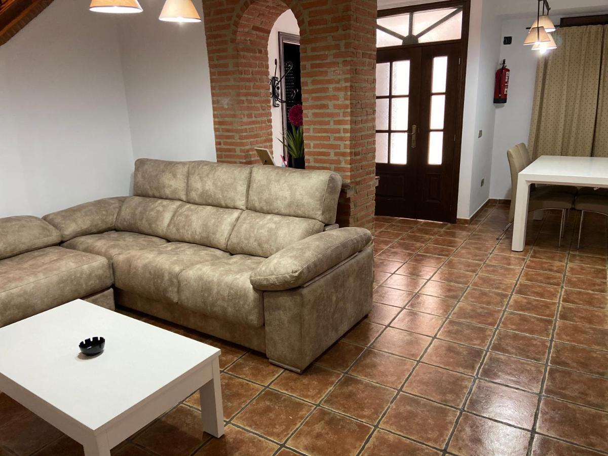 Vivienda Rural Tajos De Setenil Сasa de vacaciones *