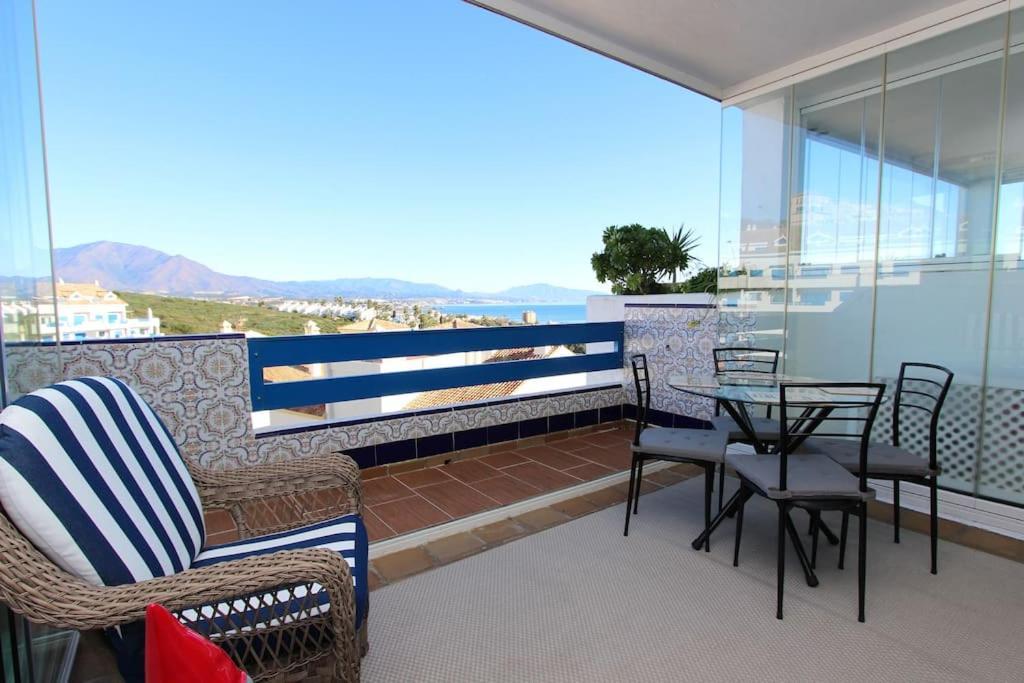 Duquesa Suites 531 Apartment