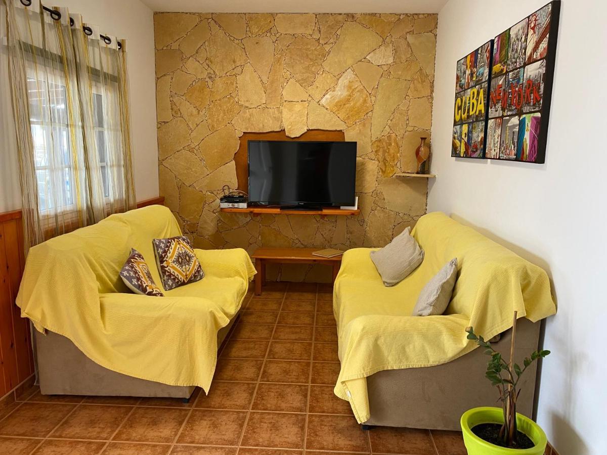 Casa Indira Holiday home Playa del Aguila (La Oliva)