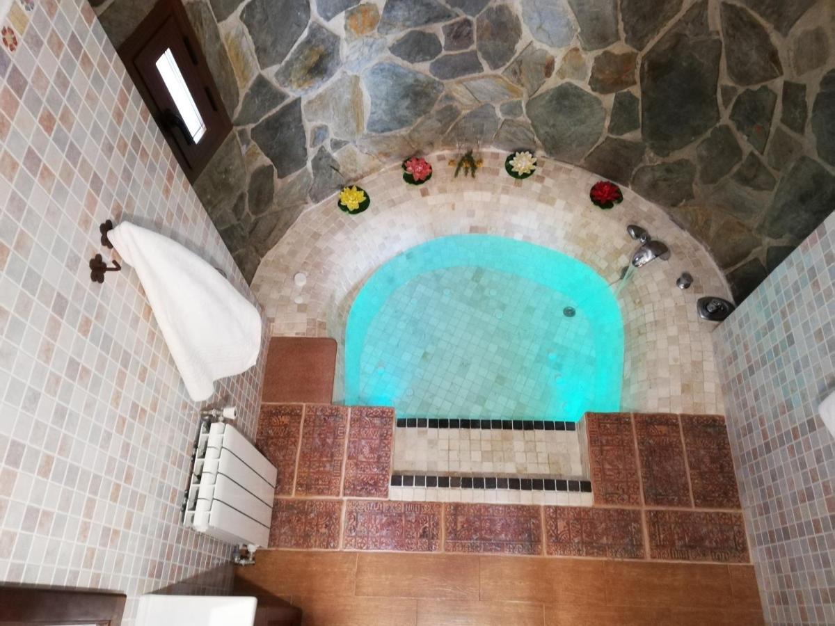 Holiday home Alojamiento Rural Alfaguara Tolox