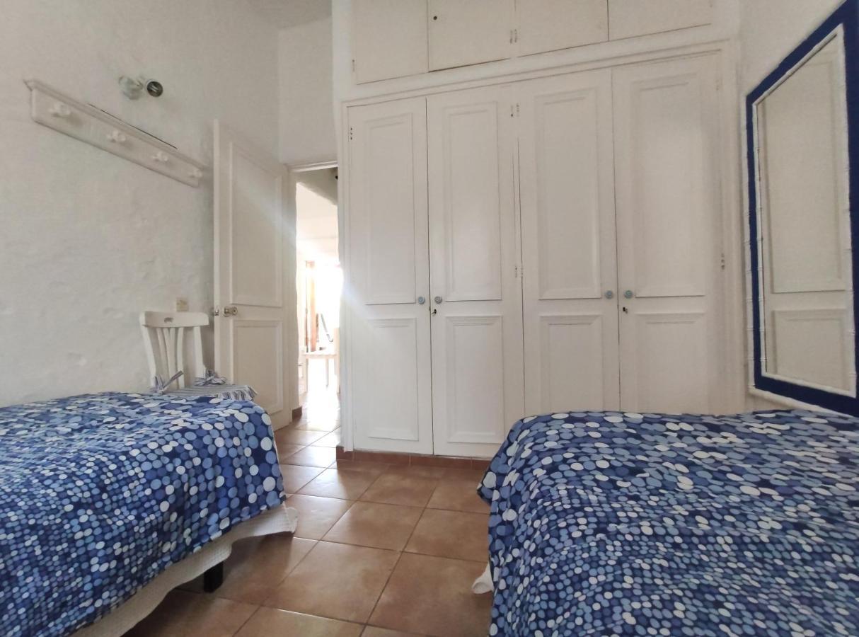 2 Bedroom Next Yumbo Center. Free Parking * Playa del Inglés