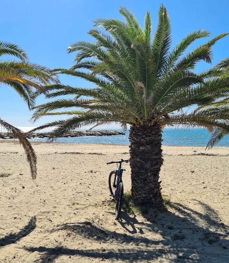 Atico De Diseno Sobre La Cala De Sirenas!!