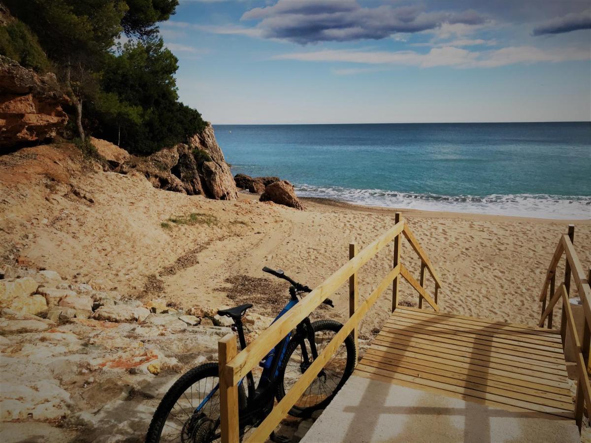 Atico De Diseno Sobre La Cala De Sirenas!! Miami Playa