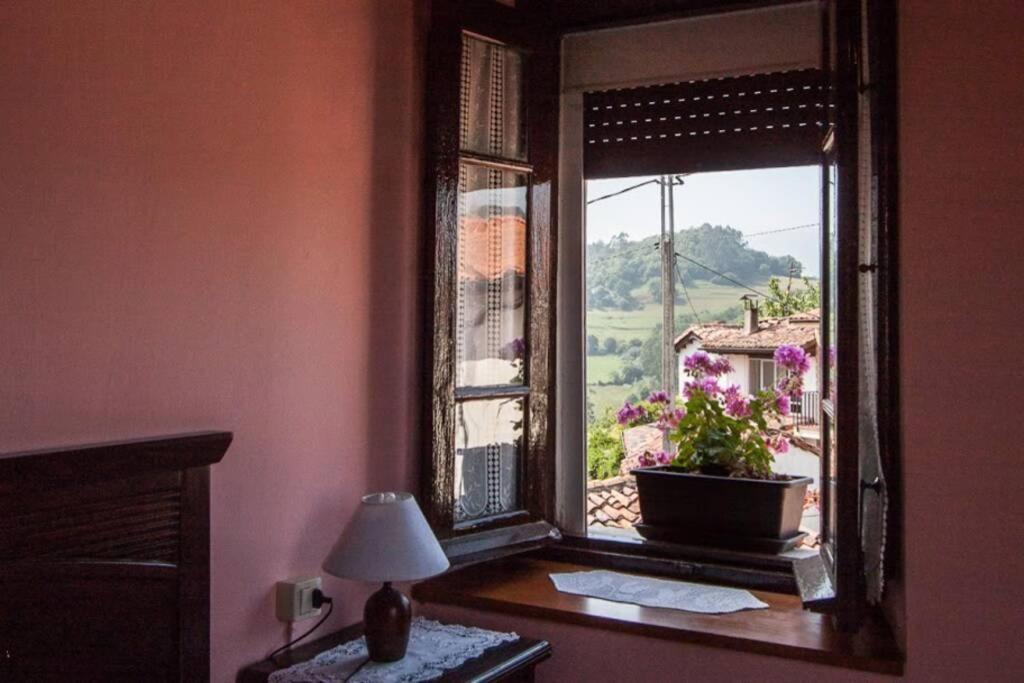 Casa Del Cuetu. Traditional In Asturias Сasa de vacaciones *