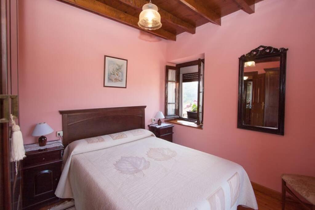 Casa Del Cuetu. Traditional In Asturias *
