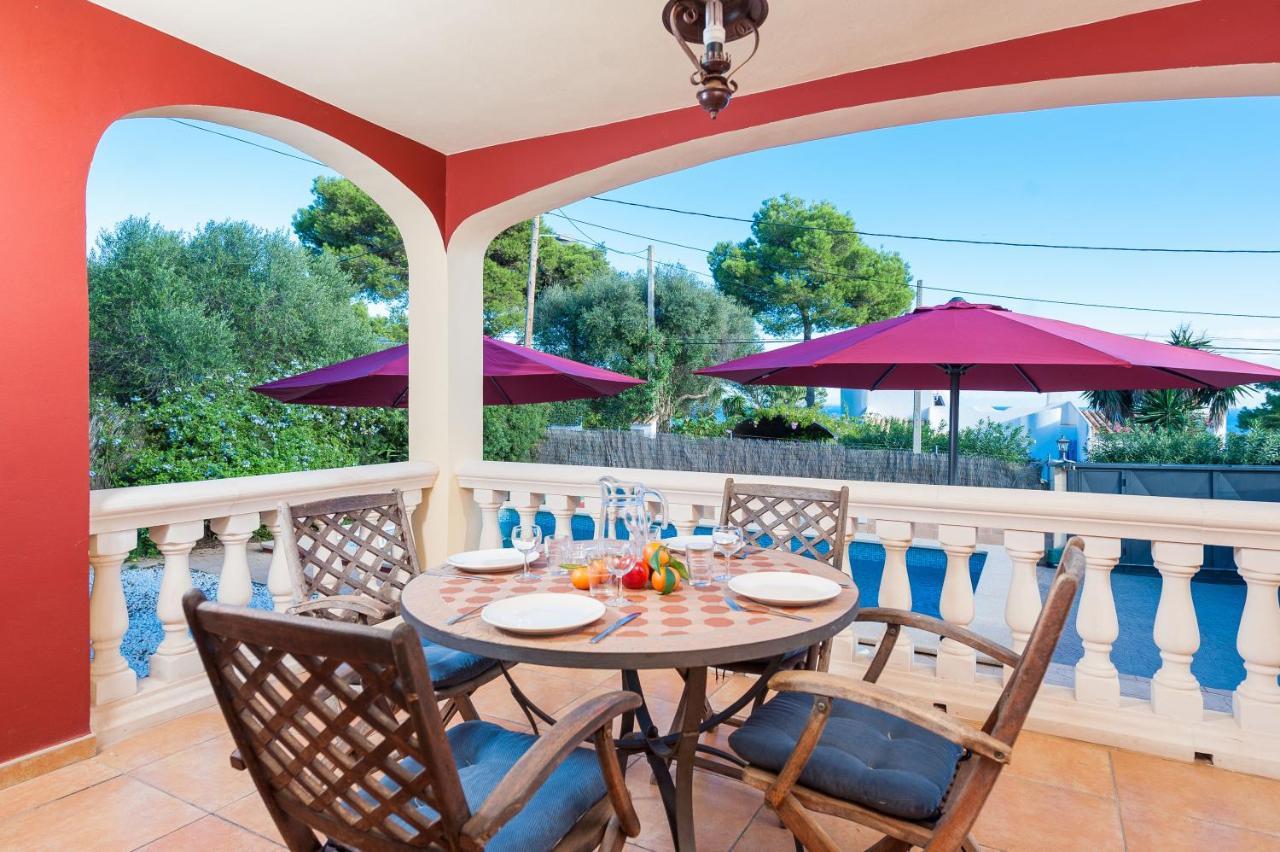 S'aferrada Villa