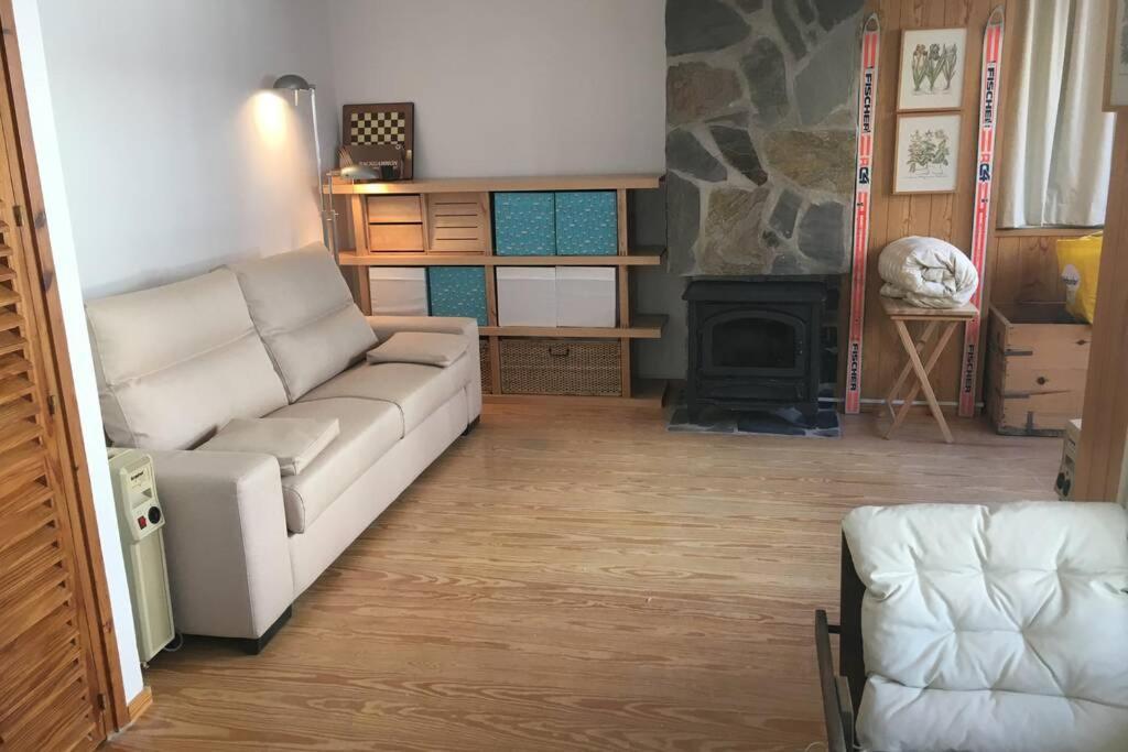 Loft Junto A Telesilla-reformado En 2020 Apartment