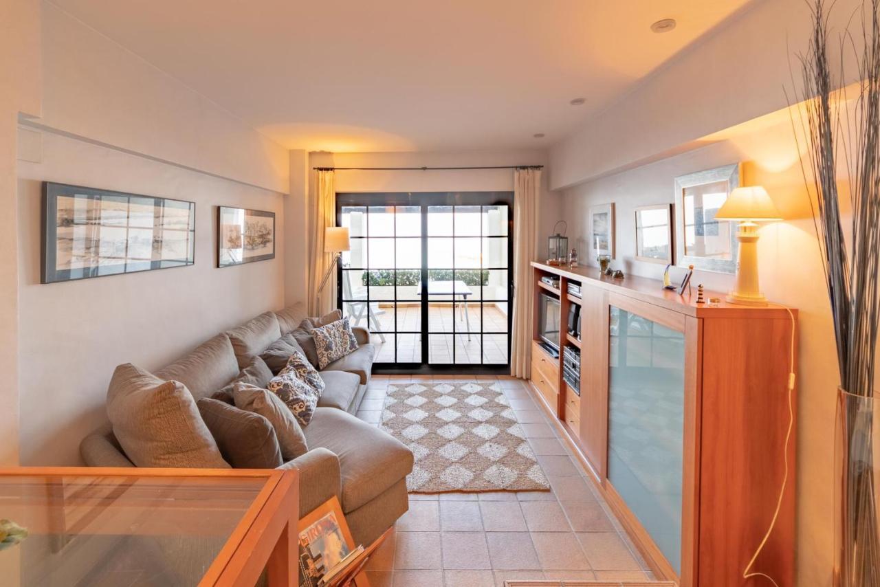 Aina Apartment