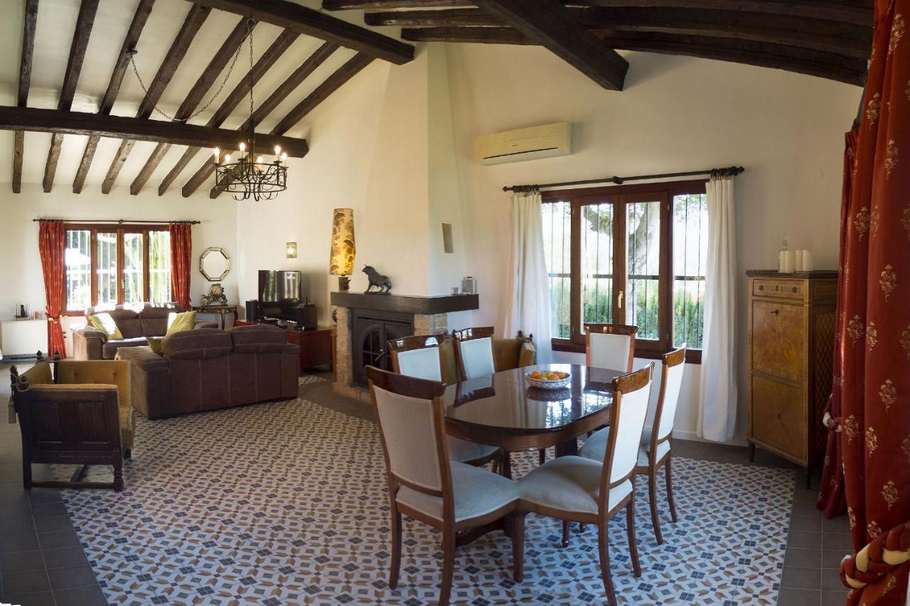 La Cortijera Villa *