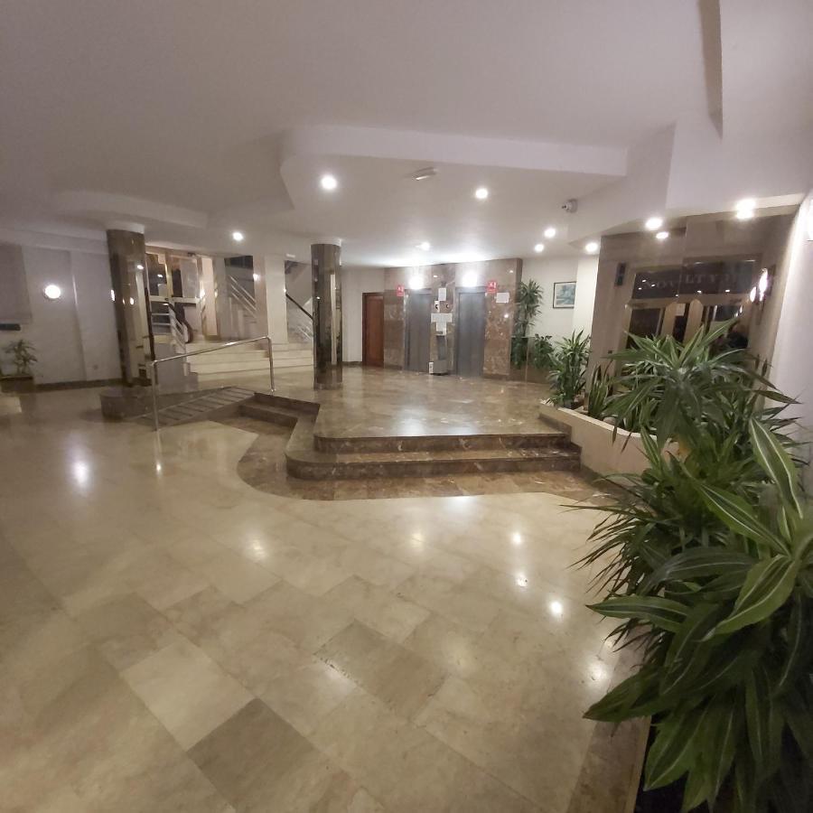 En El Centro De Apartamento Salou