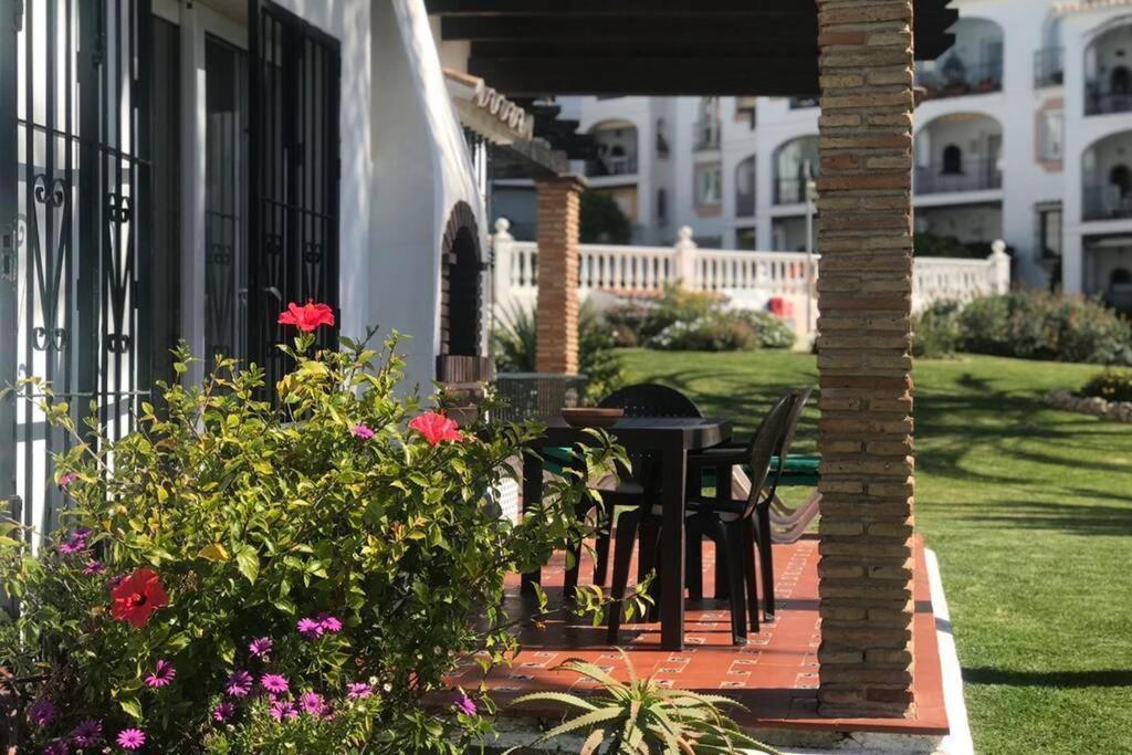 Holiday home Bungalow Sea View, Pool, Tennis, Beach 5min Walk
