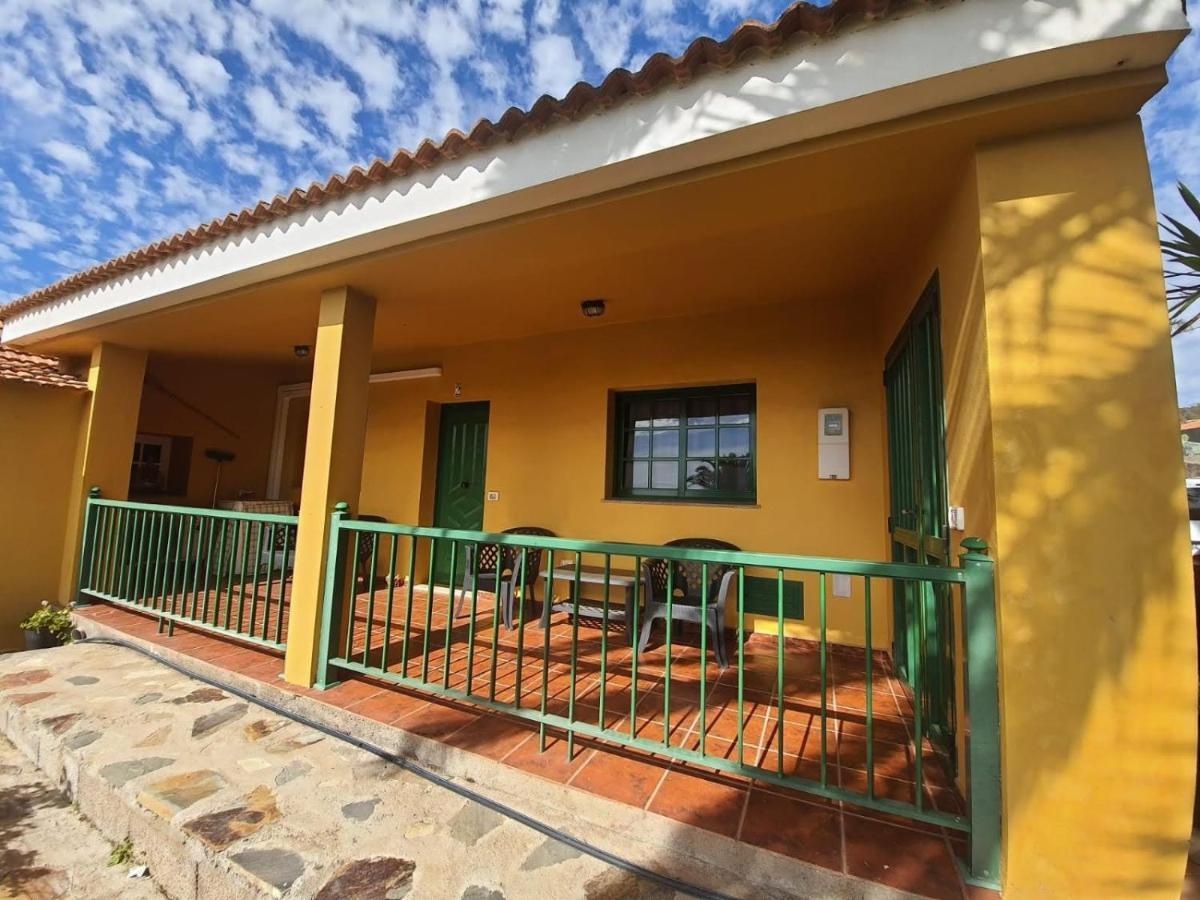 Casa rural Amparo Hayas *