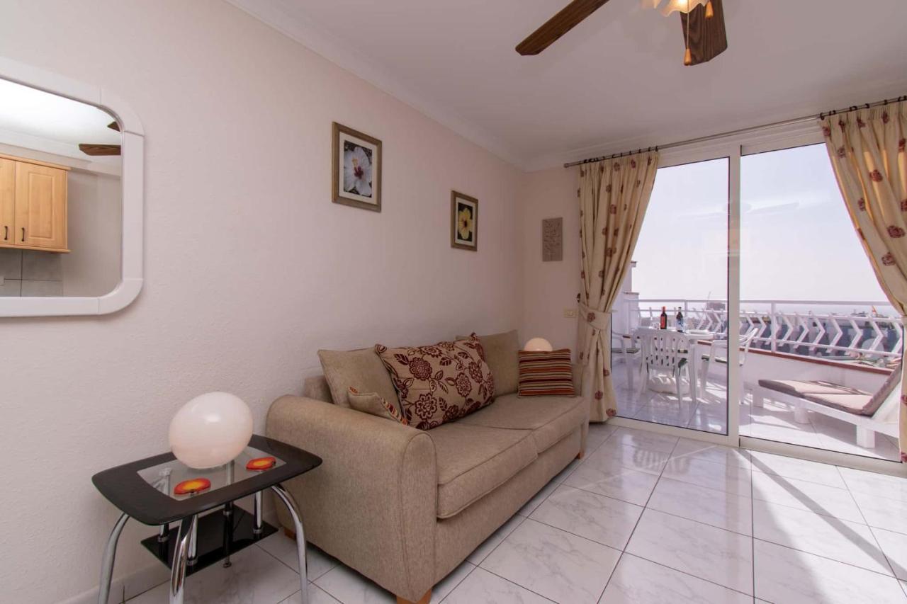 Apartment Los Diamantes 2 Bed *