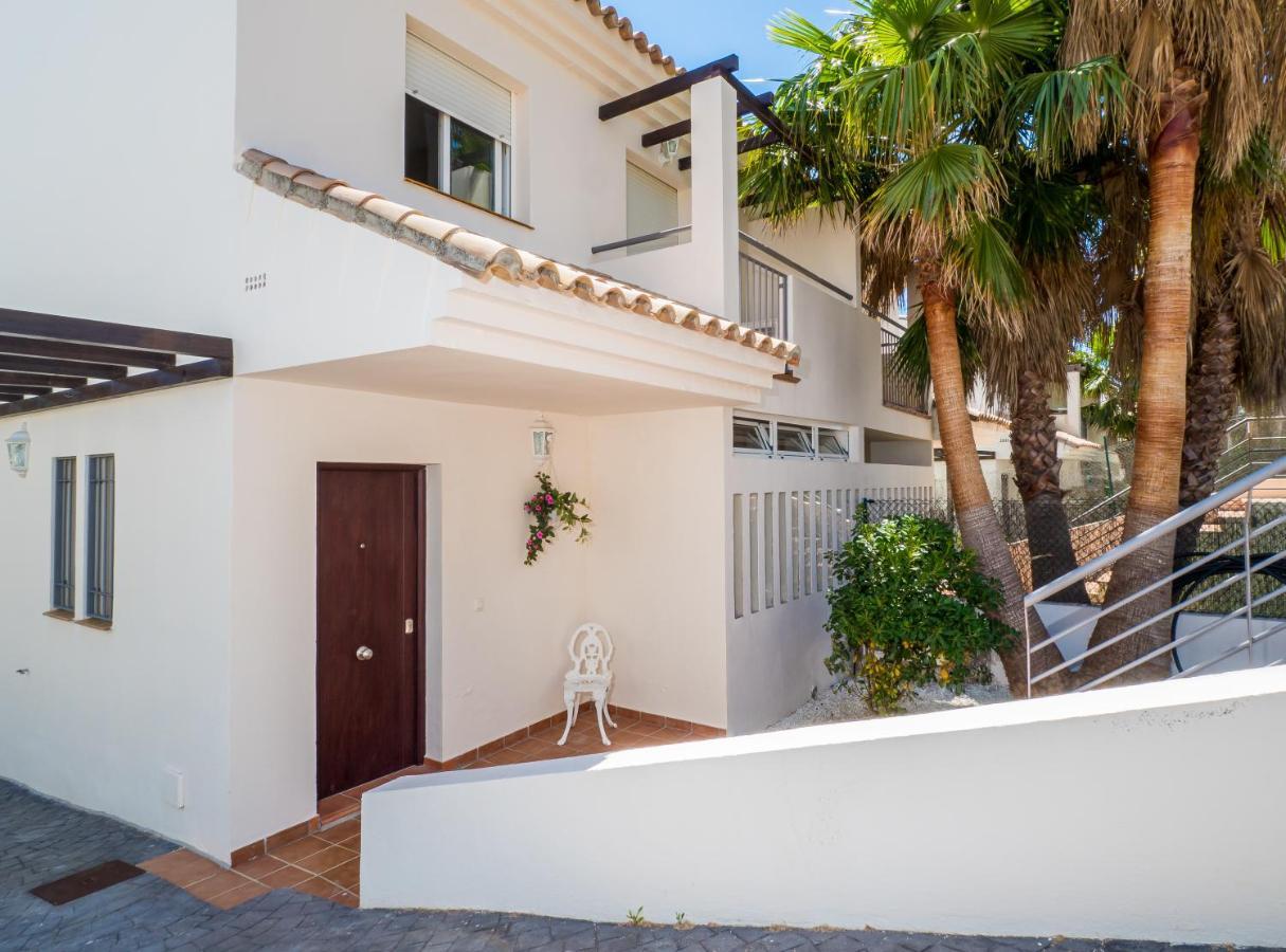 Rosa Luxury Private Large To Rent Villa Manilva