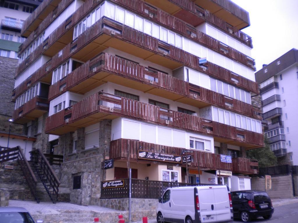 Loft Junto A Telesilla-reformado En 2020 Apartment *